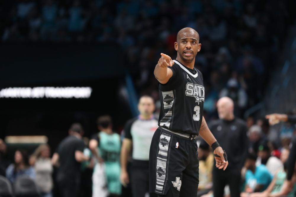 无疑更加坚 无疑更加坚