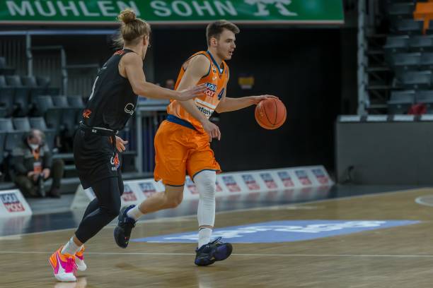 这不仅是中 这不仅是中